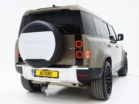 Land Rover Defender 110 2.0 P400e SE thumbnail 9