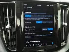 Volvo XC60 2.0 T6 Plug-in hybrid AWD Ultimate Dark Long Range thumbnail 35