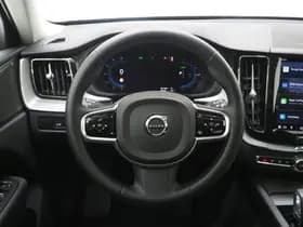 Volvo XC60 2.0 T6 Plug-in hybrid AWD Ultimate Dark Long Range thumbnail 40