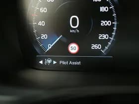 Volvo V60 2.0 T6 Recharge AWD R-Design thumbnail 30