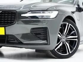 Volvo V60 2.0 T6 Recharge AWD R-Design thumbnail 6