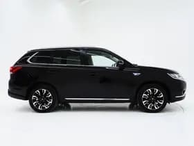 Mitsubishi Outlander 2.0 PHEV Instyle+ thumbnail 11