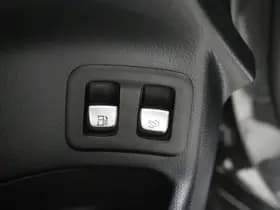 Mercedes-Benz GLC 300e 4MATIC thumbnail 19