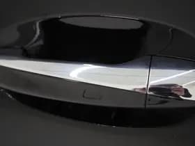 Mercedes-Benz A-Klasse 250 e Luxury Line thumbnail 15