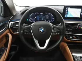 BMW 5 Serie Touring 530e xDrive thumbnail 34