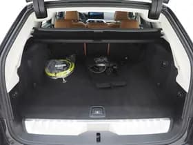 BMW 5 Serie Touring 530e xDrive thumbnail 37