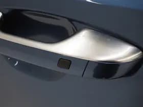 Kia Sorento 1.6 T-GDI Plug-in Hybrid 4WD ExecutiveLine thumbnail 18