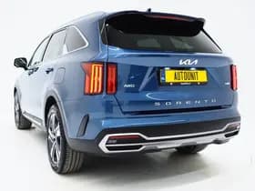 Kia Sorento 1.6 T-GDI Plug-in Hybrid 4WD ExecutiveLine thumbnail 3