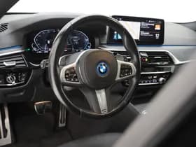 BMW 5 Serie Touring 530e xDrive M Sport thumbnail 17