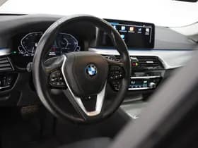 BMW 5 Serie Touring 530e xDrive thumbnail 19
