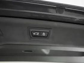 BMW 5 Serie Touring 530e xDrive thumbnail 44