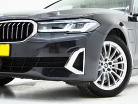 BMW 5 Serie Touring 530e xDrive thumbnail 6