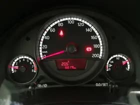 Volkswagen Up! 1.0 BlueMotion thumbnail 24