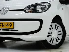 Volkswagen Up! 1.0 BlueMotion thumbnail 6