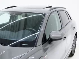 Audi Q3 45 TFSI e S-Line Edition Black thumbnail 13