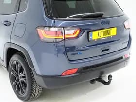 Jeep Compass 4xe 190 Plug-in Hybrid Electric Night Eagle thumbnail 15