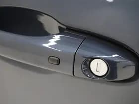 Jeep Compass 4xe 190 Plug-in Hybrid Electric Night Eagle thumbnail 16