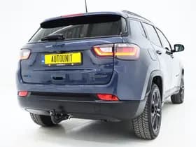 Jeep Compass 4xe 190 Plug-in Hybrid Electric Night Eagle thumbnail 10