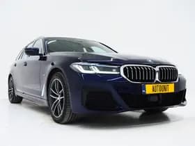 BMW 5 Serie Touring 530e xDrive M Sport thumbnail 12