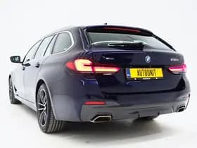 BMW 5 Serie Touring 530e xDrive M Sport thumbnail 3