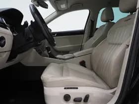 Škoda Superb Combi 1.4 TSI iV Laurin & Klement thumbnail 16