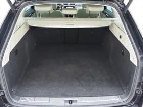 Škoda Superb Combi 1.4 TSI iV Laurin & Klement thumbnail 39