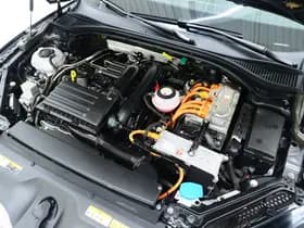 Škoda Superb Combi 1.4 TSI iV Laurin & Klement thumbnail 7