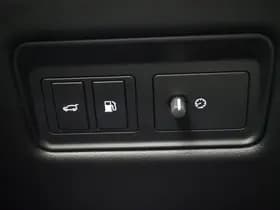 Land Rover Range Rover Sport 2.0 P400e HSE Dynamic SVO Satin thumbnail 23