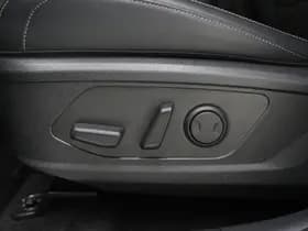 Kia Sportage 1.6 T-GDi Plug-in Hybrid AWD thumbnail 20