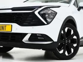 Kia Sportage 1.6 T-GDi Plug-in Hybrid AWD thumbnail 6