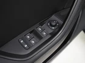 Škoda Superb Combi 1.4 TSI iV Laurin & Klement thumbnail 19