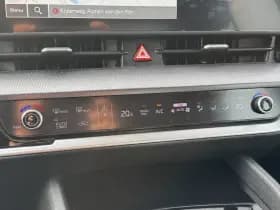 Kia Sportage 1.6 T-GDi Hybrid DynamicLine | Camera | Navigatie thumbnail 16