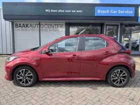 Toyota Yaris 1.5 Hyb. First Edition | Keyless | Camera | Trekhaak thumbnail 3