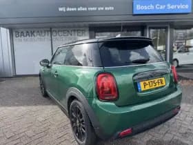 MINI Electric Mini Classic 33 kWh | Keyless | Navi | Stoel / stuurverw. thumbnail 4