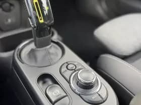 MINI Electric Mini Classic 33 kWh | Keyless | Navi | Stoel / stuurverw. thumbnail 10