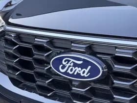 Ford Kuga 2.5 PHEV ST-Line thumbnail 9