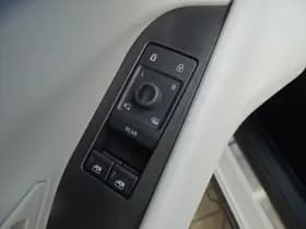 Ford Capri Premium Extended Range RWD 286 PK 77 kWh thumbnail 15