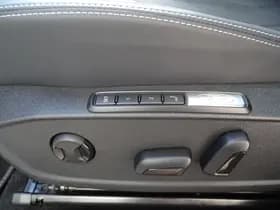 Ford Capri Premium Extended Range RWD 286 PK 77 kWh thumbnail 16