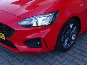 Ford Focus 1.0 Turbo 125pk ST Line Business | Panorama dak | Winterpack | Cruise. | Airco | thumbnail 4