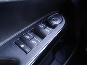 Ford B-Max 1.0 Turbo 100pk Titanium | Voorruitverw. | Cruise. | Pdc | Navigatie | Camera | Trekhaak | Dealer Onderhouden | thumbnail 11