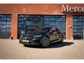Mercedes-Benz EQE 300 thumbnail 2