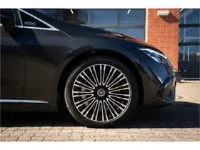 Mercedes-Benz EQE 300 thumbnail 13
