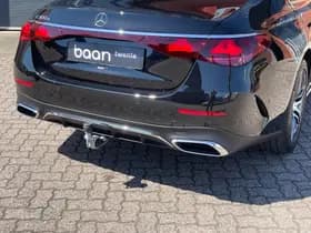 Mercedes-Benz E-Klasse E 300 e thumbnail 13