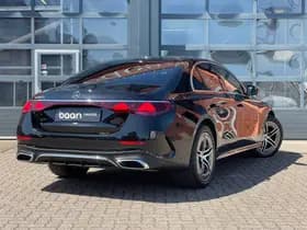 Mercedes-Benz E-Klasse E 300 e thumbnail 6
