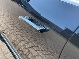 Mercedes-Benz E-Klasse E 300 e thumbnail 10