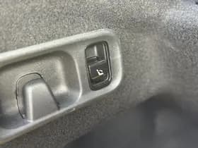 Mercedes-Benz C-Klasse C 180 AMG Line thumbnail 20