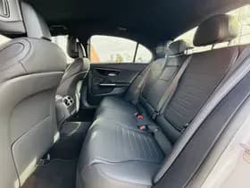 Mercedes-Benz C-Klasse C 180 AMG Line thumbnail 10