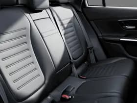 Mercedes-Benz GLC 300e 4-Matic Sport Edition thumbnail 11