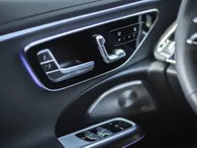 Mercedes-Benz E-Klasse E 53 AMG 4-Matic+ Estate Night Edition thumbnail 17