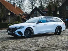 Mercedes-Benz E-Klasse E 53 AMG 4-Matic+ Estate Night Edition thumbnail 3